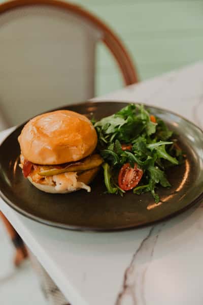 breakfast sandwich