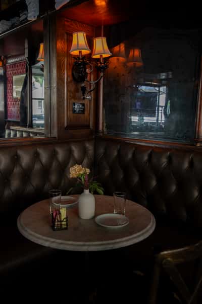 Booth seating