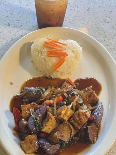 37 Eggplant Plate