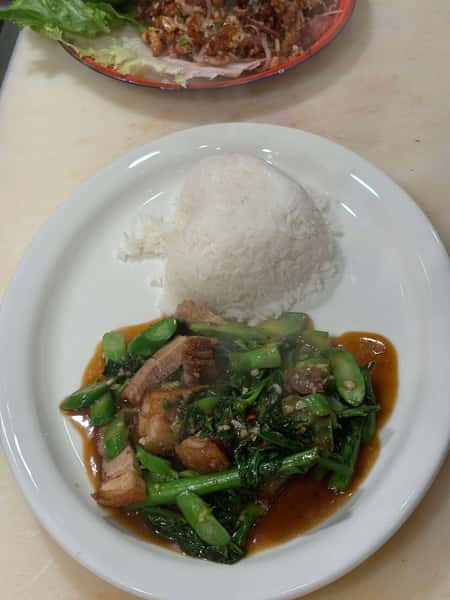 42 Pork Belly & Chinese Broccoli