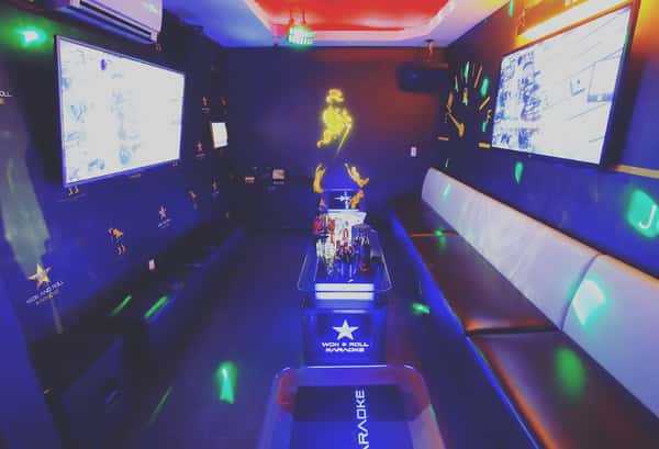 Chinatown karaoke