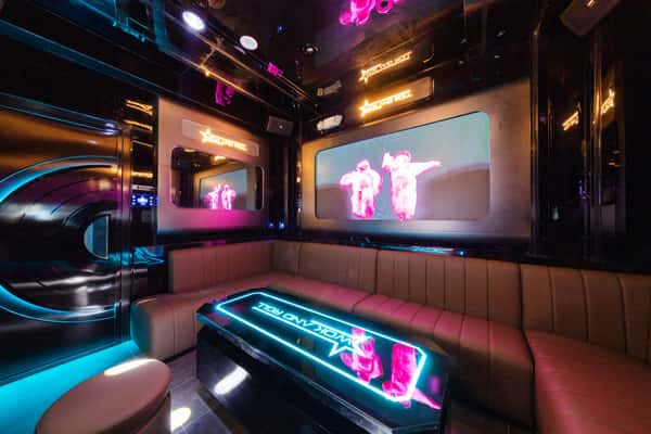 dupont karaoke