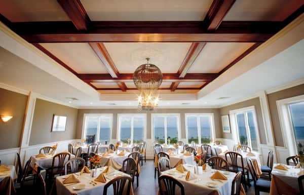 Panoramic Dining Room