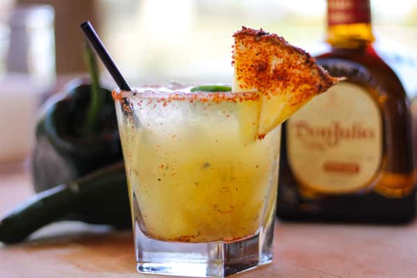 GRILLED PINEAPPLE AND CHILE