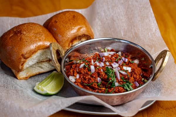 Keema Pav