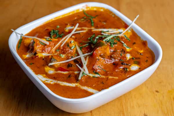 Chuja Khas Chicken Lababdar