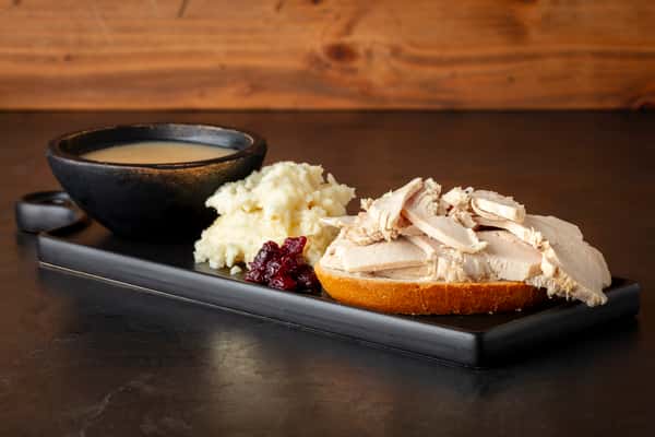 Open face turkey sandwich