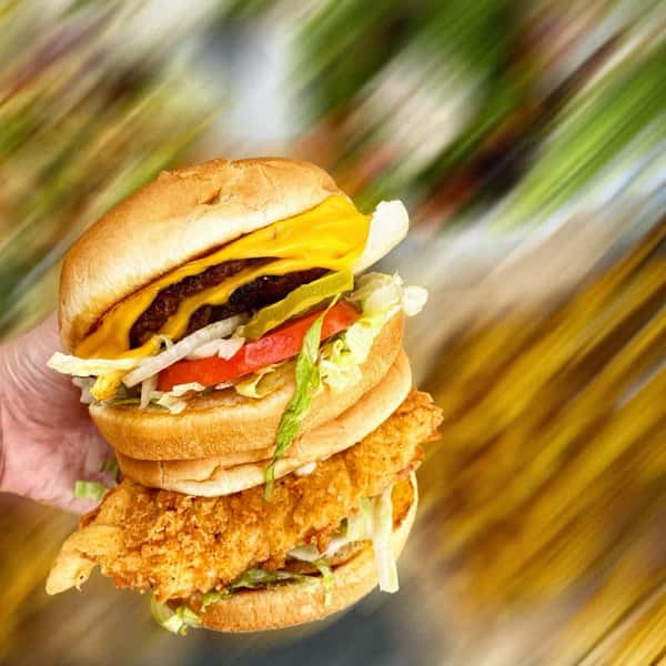 Austin has changed a lot, but some things don’t need to be reinvented.
For National Cheeseburger Day, we are keeping it simple and doing what we have always done.
Grab a seat, order the classic, and enjoy the taste of a grounded Austin tradition.
#waterlooicehouse #nationalcheeseburgerday