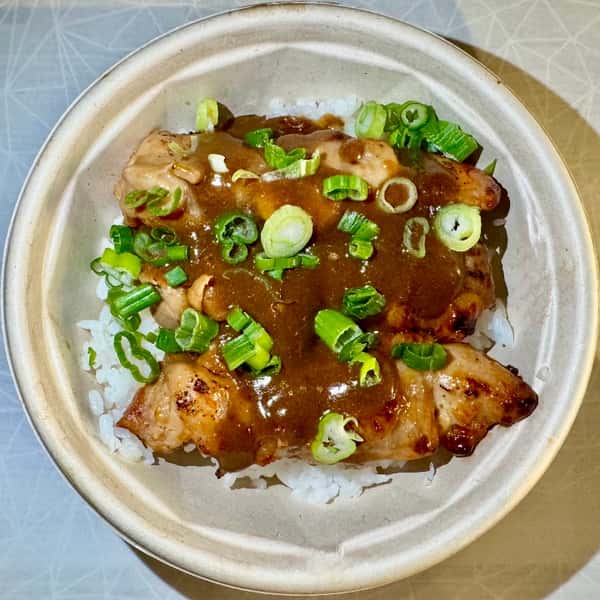 Chicken Yakitori Curry Rice Bowl