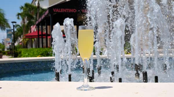 Bellini Prosecco infused with Peach