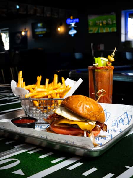 Hungry? Fan of brunch? You came to the right place my friend. Check out our new brunch menu! 🍳
Every Sunday 11am - 3pm
14226 Whittier Boulevard
Whittier, CA 90605
(562) 360-1945
#WhittierEats #SportsBar #ParlorBar #PBW #Sundaybrunch