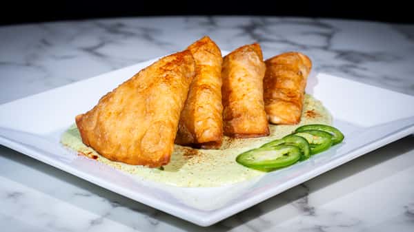 CHICKEN SAMOSAS