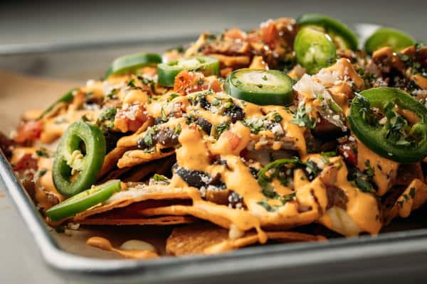 Machos Nachos