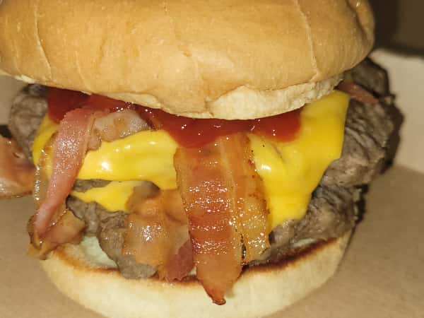 Double Cheeseburger