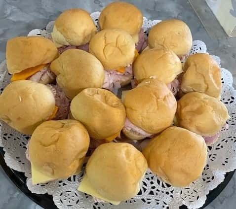 Sandwiches - Dollar Roll ea.(1 meat & 1 cheese)