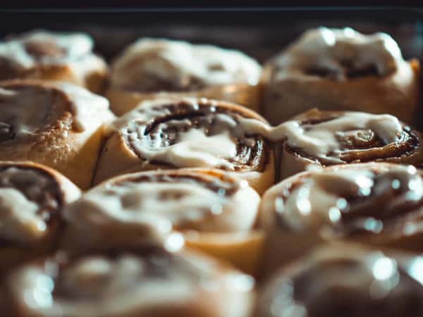 Cinnamon Rolls-Vanilla- 4pk