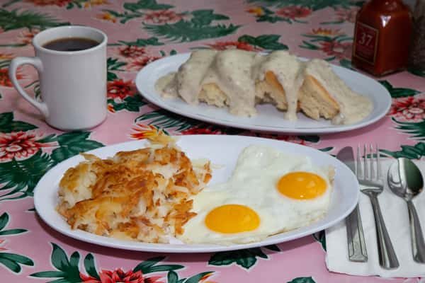 Biscuits & Gravy Big Breakfast