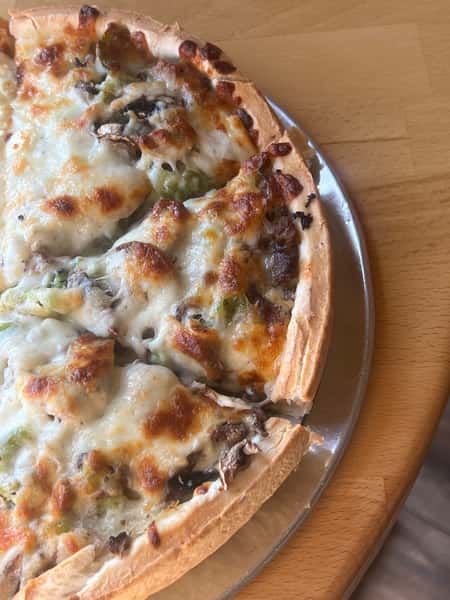 Steak Bomb Pizza - X-Large