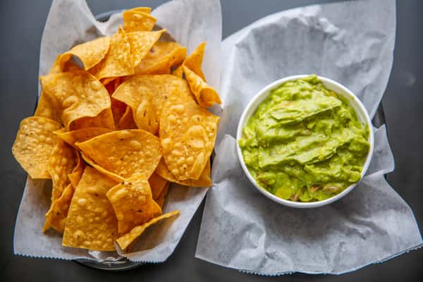 Chips and guac