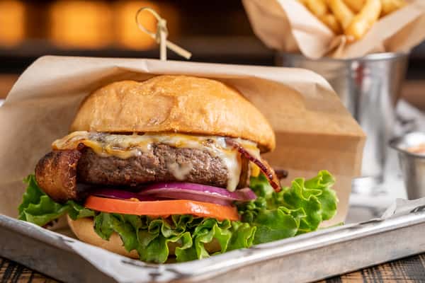 Big Rock Bacon & Smoked Gouda Burger
