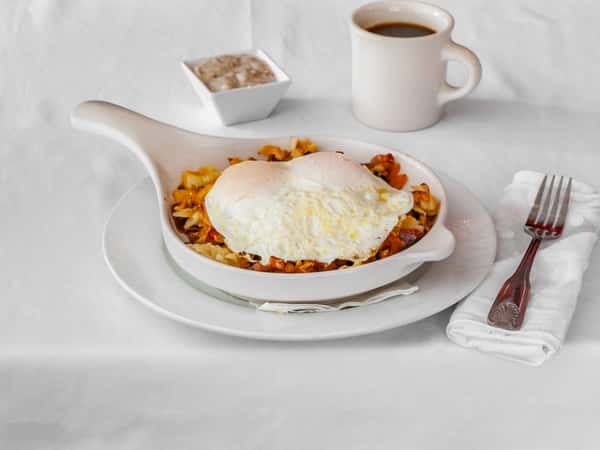 poached egg skillet