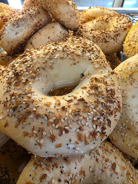Dozen Assorted Bagels