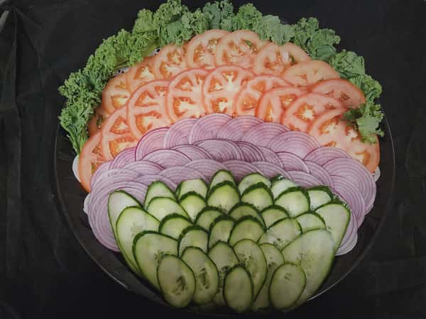 Tomato, onion, cucumber platter