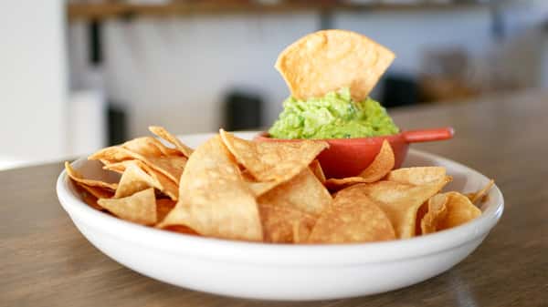 Guacamole & Chips