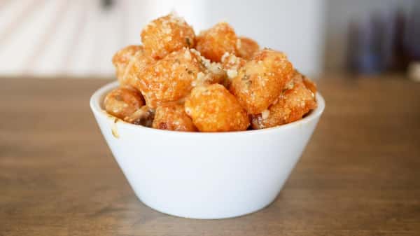 Garlic & Parmesan Tots