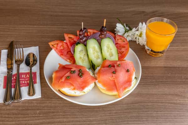 Smoked Fish & Bagel