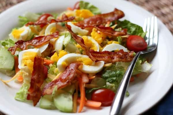 BLT & E Salad
