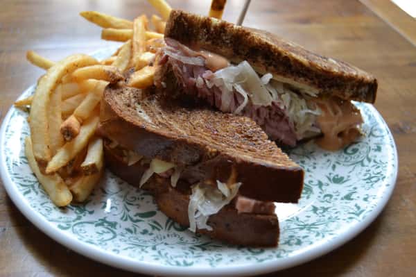 Garp & Fuss | Reuben