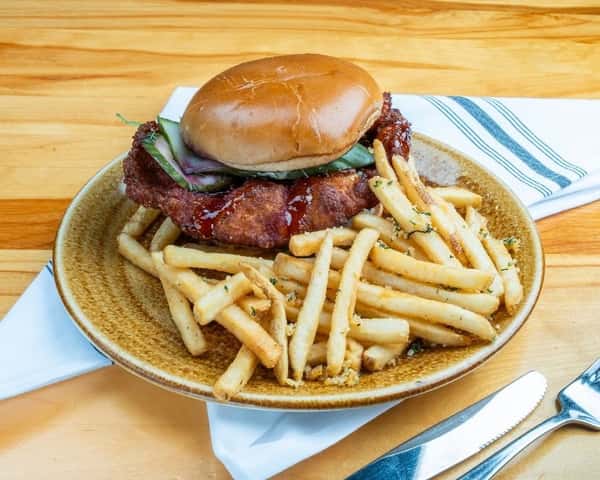 Garp & Fuss | Chicken Sandwich