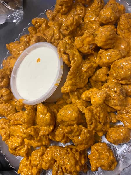 Boneless Wing Tray (100)