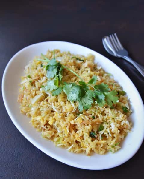 Fried Rice with Dehydrated Snapper Fish - CƠM CHIÊN CÁ MẶN