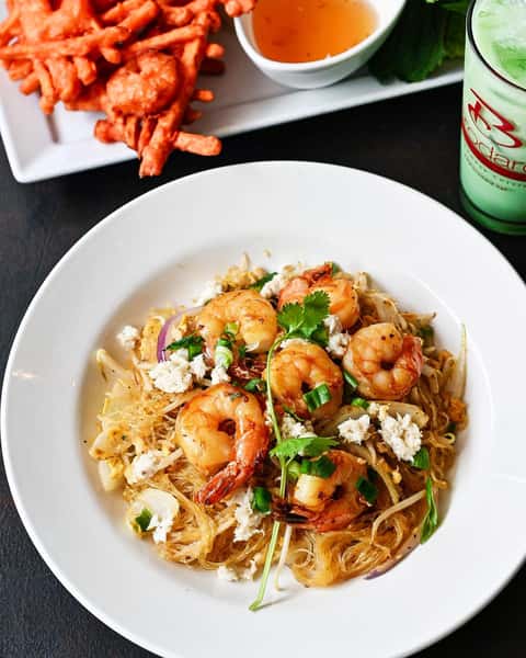 Glass Noodles with Crab Meat & Shrimp – Miển Xào Tôm Cua