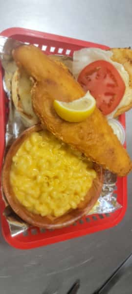Fish Sandwich with homemade macaroni and Cheese