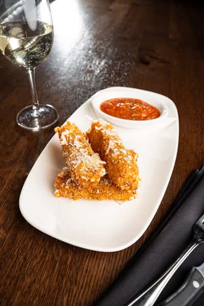 Fried Mozzarella | Happy Hour