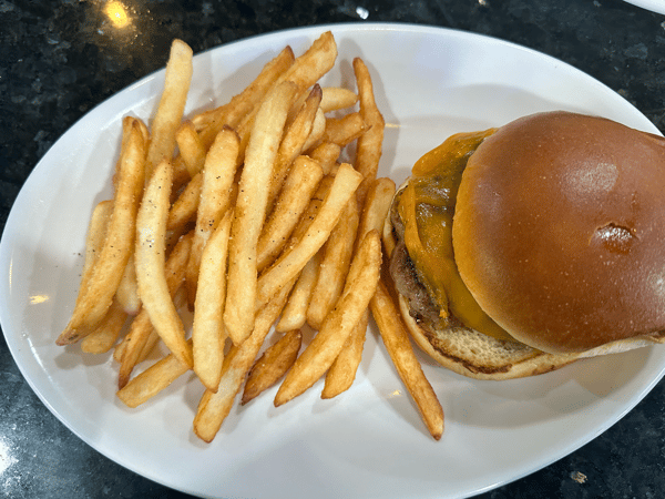 Cheeseburger & French Fries