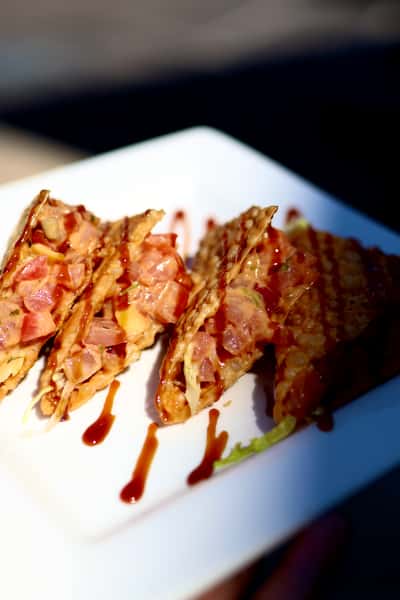 Tuna Poke Wontons