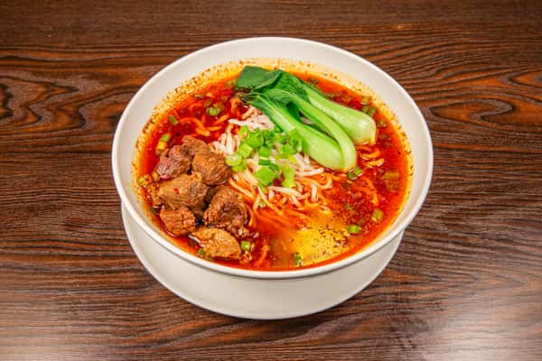 Braised Beef Noodles 牛肉面