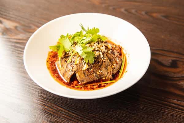 Sliced Beef in Chili Sauce 夫妻肺片