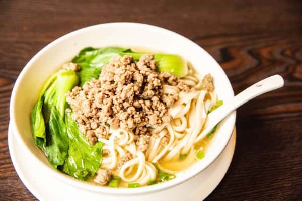 soup noodles pork