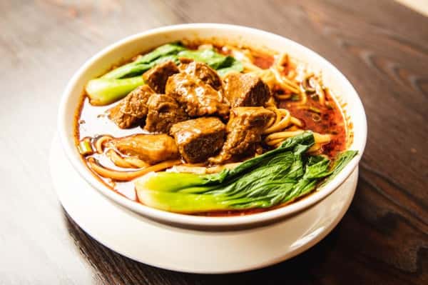 Braised Beef Noodles 牛肉面