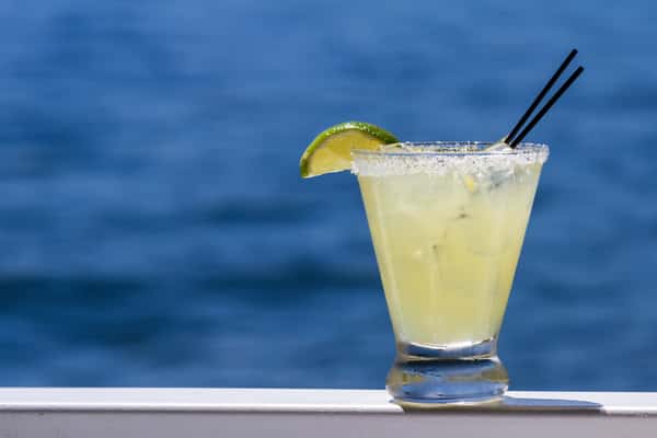 a margarita with salt rim