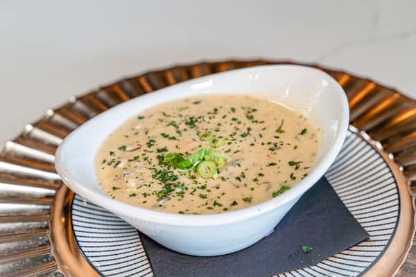 New England Clam Chowda*