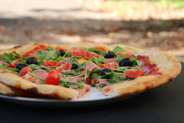 Parma Pizza (Arugula and Prosciutto)
