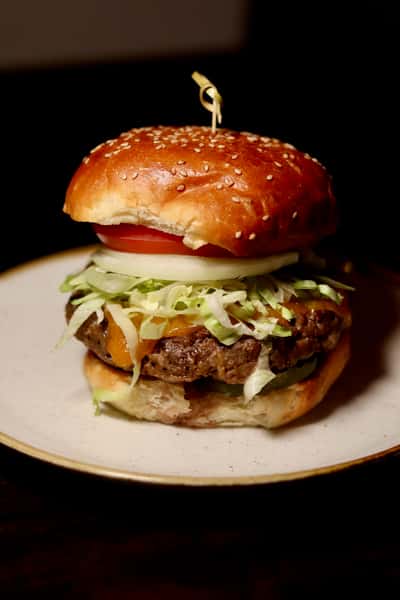Classic Cheeseburger