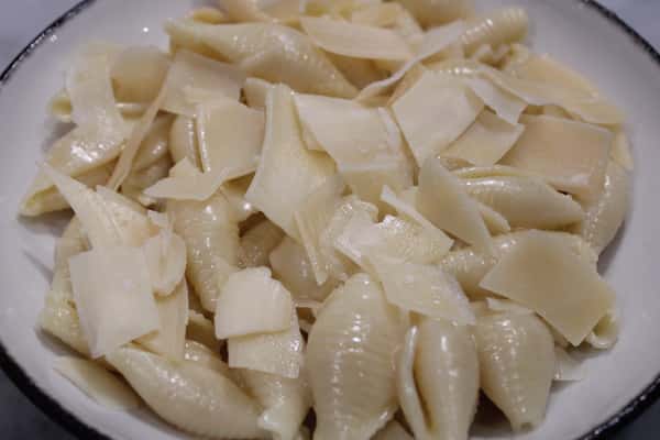 Buttered Shell Pasta