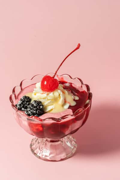 Mousse Mora ( Blackberry mousse)